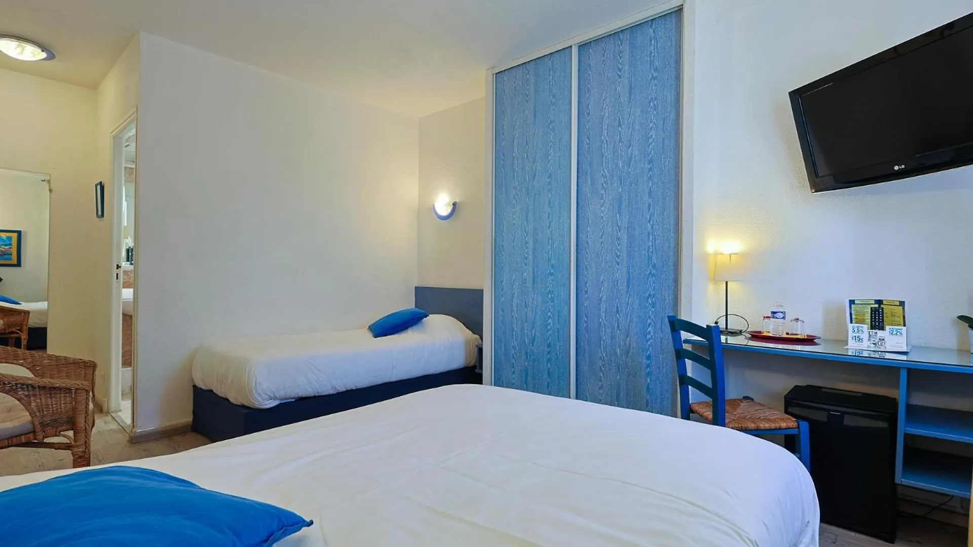 Logis Hotel L'Esterella Saint-Raphaël