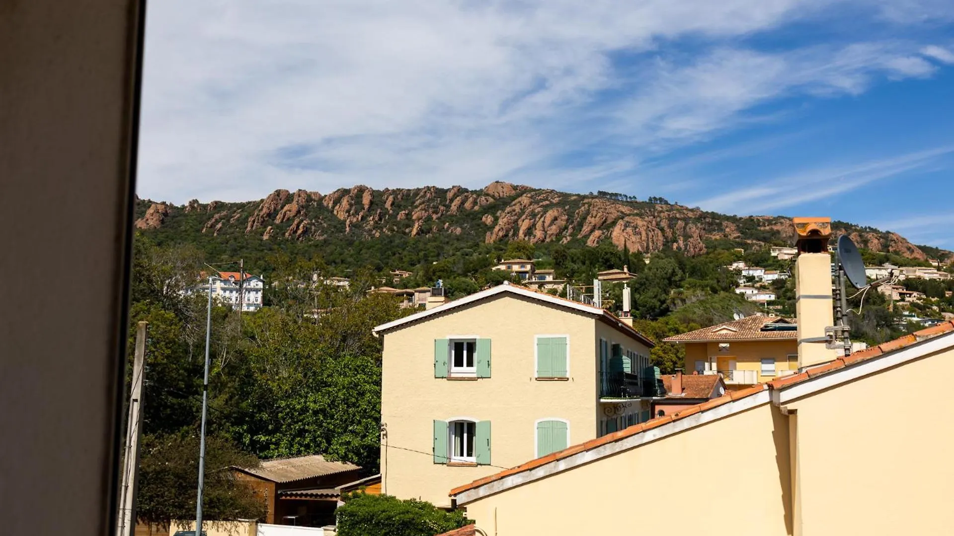 Logis Hotel L'Esterella Saint-Raphaël Γαλλία