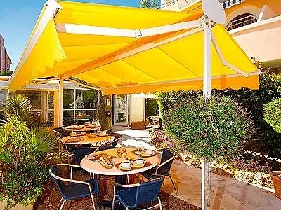 Logis Hotel L'Esterella Saint-Raphael