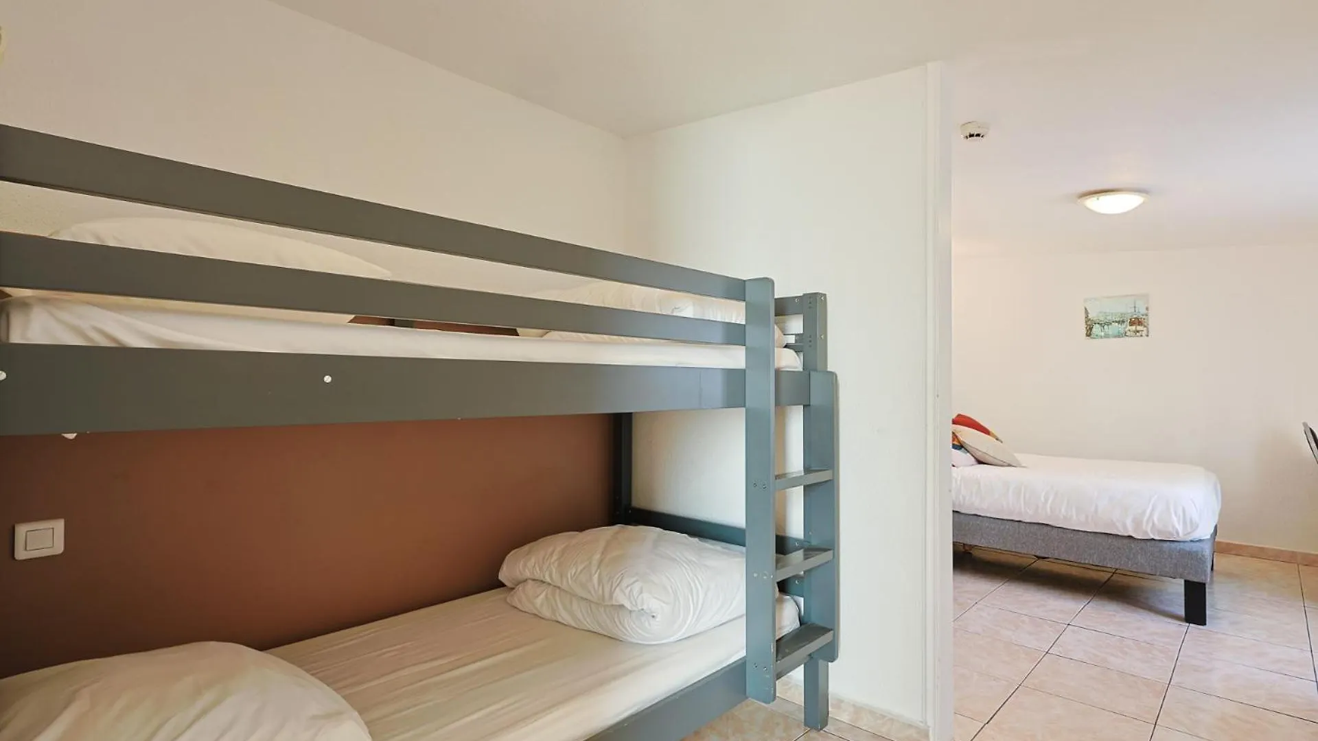 Logis Hotel L'Esterella Saint-Raphael
