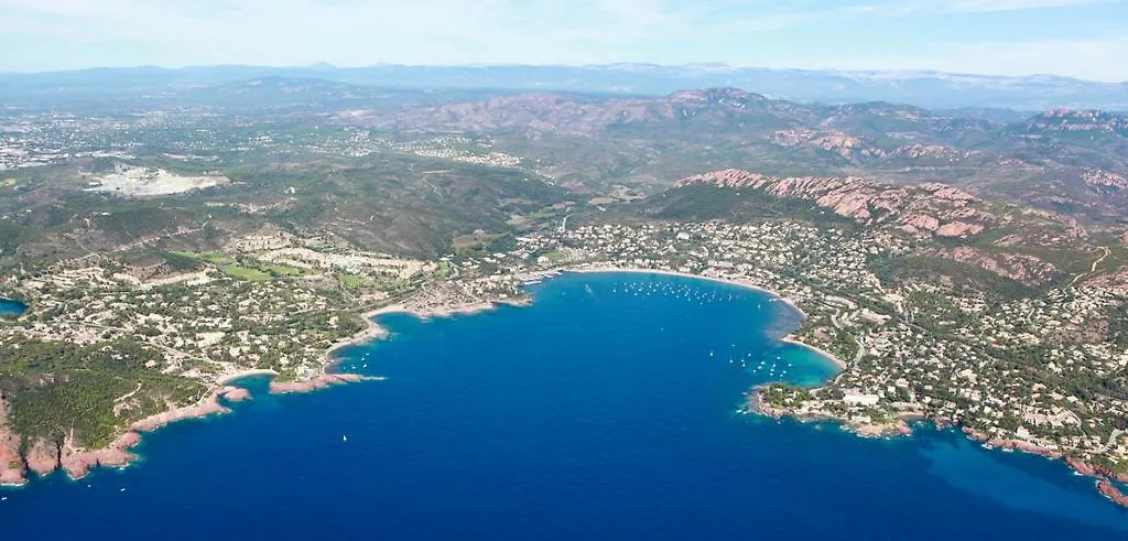 Logis Hotel L'Esterella Saint-Raphael  3*, Saint-Raphael (Var) France