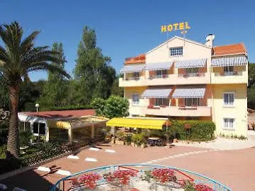 Logis Hotel L'Esterella Saint-Raphael  3*, Saint-Raphael (Var)